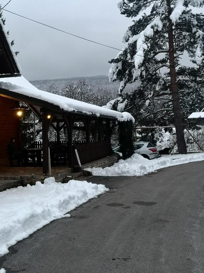 House Nada Hotel Rastovača Exterior foto