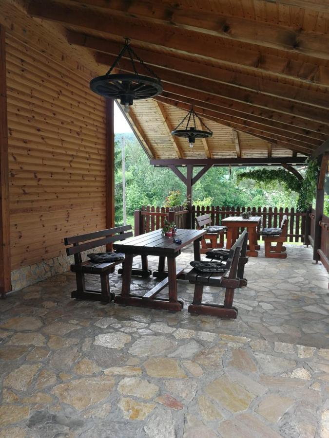 House Nada Hotel Rastovača Exterior foto